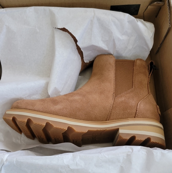 Sorel Women's Lennox Chelsea Waterproof Boot! - Picture 7 of 7